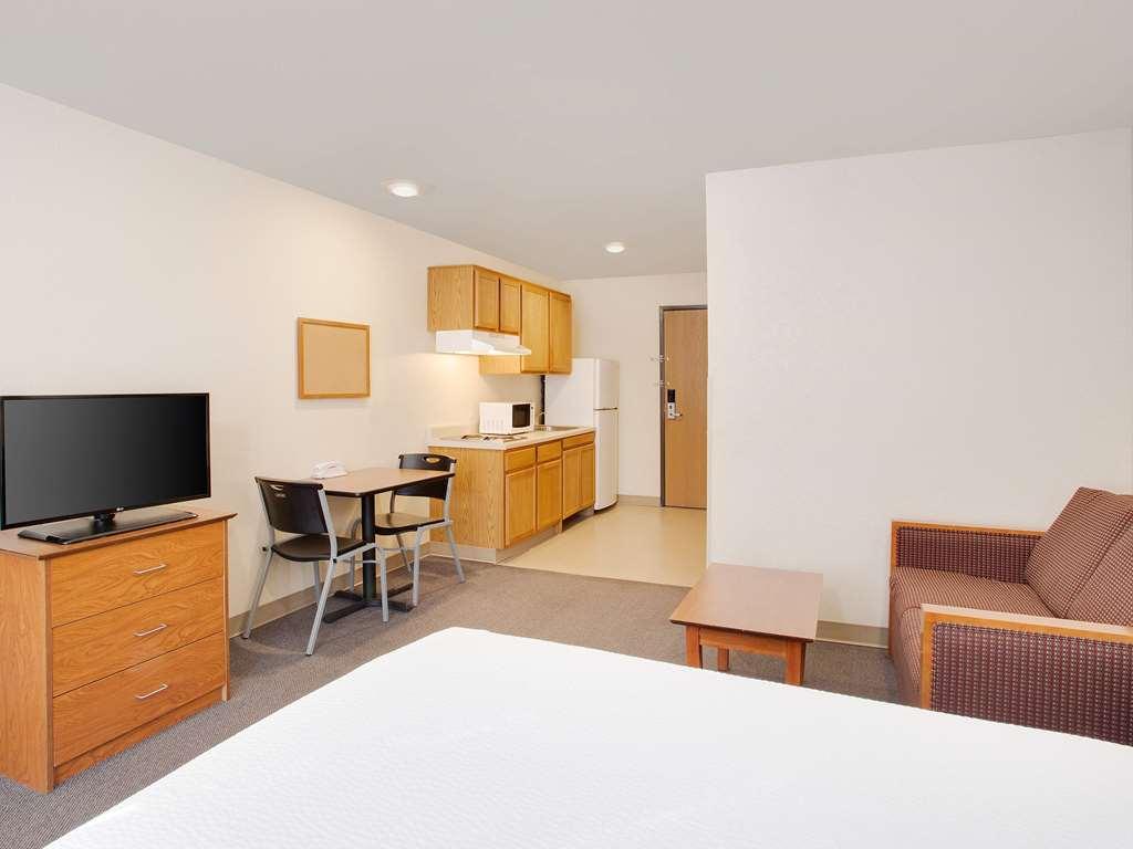 Extended Stay America Select Suites - Akron - South Portage Lakes Habitación foto